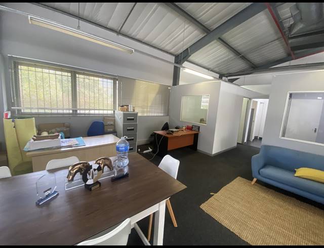559M² WAREHOUSE TO LET IN RIVERHORSE VALLEY